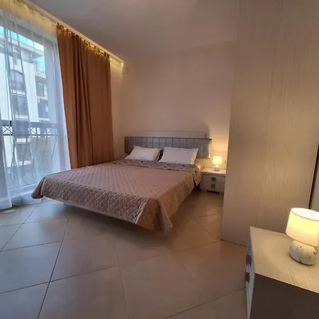 Luxury 2br In Cascadas Oasis דירה