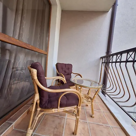 Luxury 2br In Cascadas Oasis *