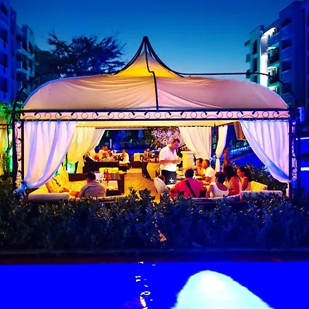 דירה Luxury 2br In Cascadas Oasis *