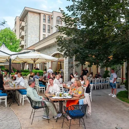דירה Luxury 2br In Cascadas Oasis *