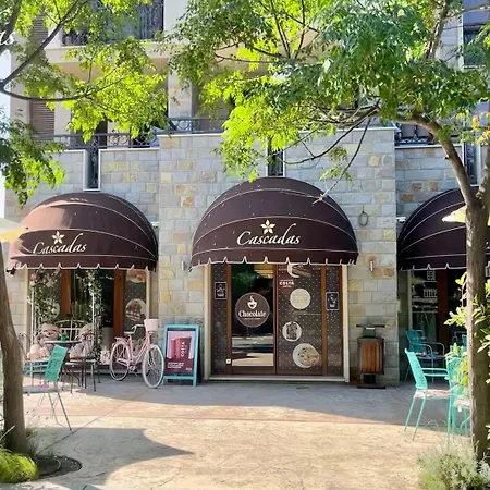 Luxury 2br In Cascadas Oasis דירה