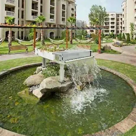 Luxury 2br In Cascadas Oasis דירה *